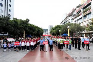 Leo: Sau khi Simic ghi bàn, tôi cảm thấy như mình đã ghi bàn, cậu ấy là một cậu bé ngoan, biết nghe lời khuyên.